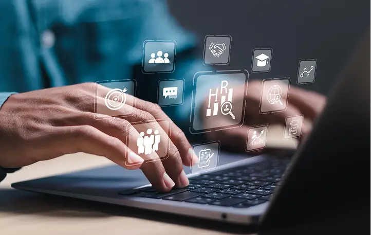 Centralizamos equipos, procesos y conocimiento en una plataforma digital inteligente, segura y autogestionable para impulsar la colaboración y transformación empresarial.