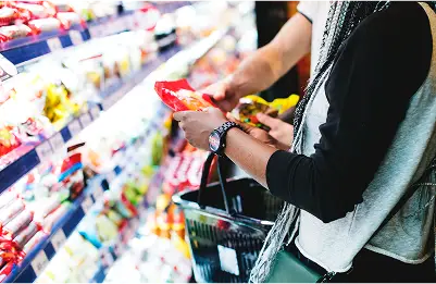 Portal omnicanal de retail y experiencia digital para clientes de Devlyn con programas de fidelización y atención personalizada.