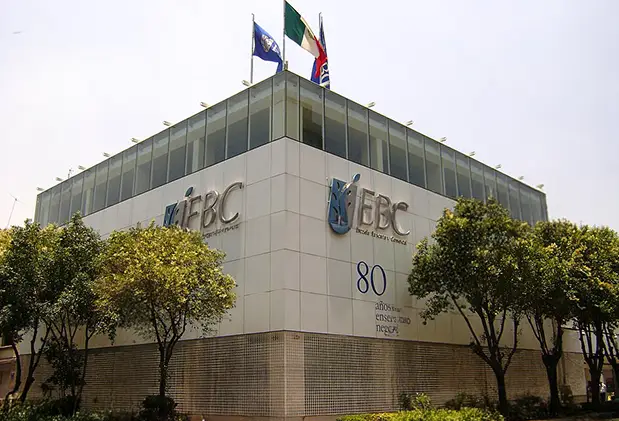EBC (Escuela Bancaria y Comercial)