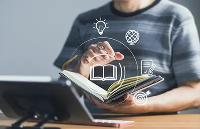 Plataforma educativa moderna con personalización, seguridad y adaptabilidad para modelos híbridos de aprendizaje y colaboración.
